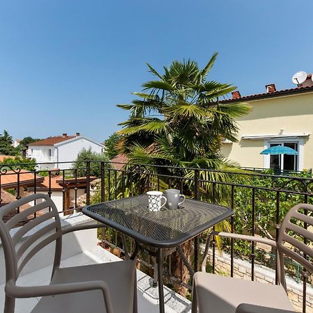 Villa Hope - Apartments With Shared Pool Poreč Oda fotoğraf