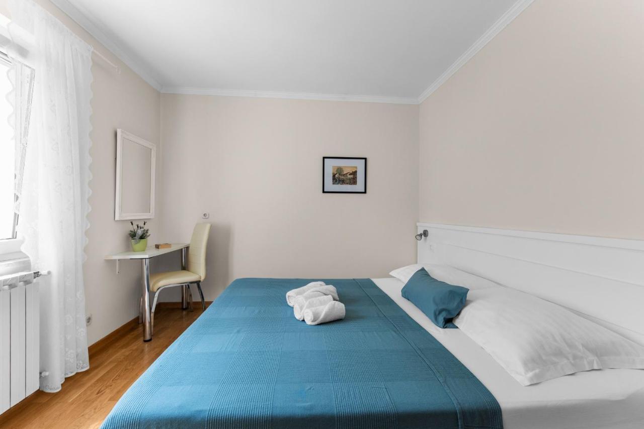 Villa Hope - Apartments With Shared Pool Poreč Dış mekan fotoğraf