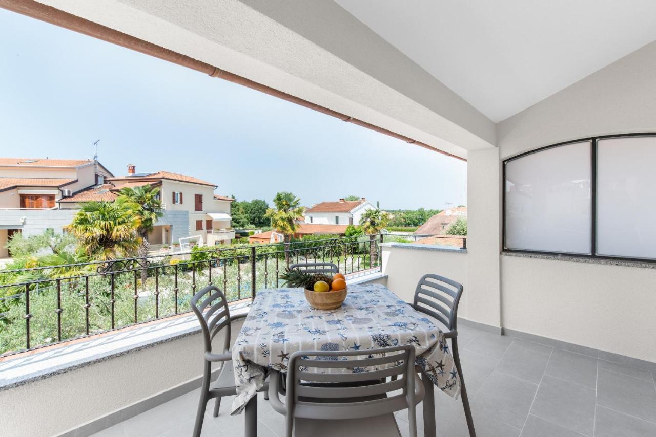 Villa Hope - Apartments With Shared Pool Poreč Dış mekan fotoğraf