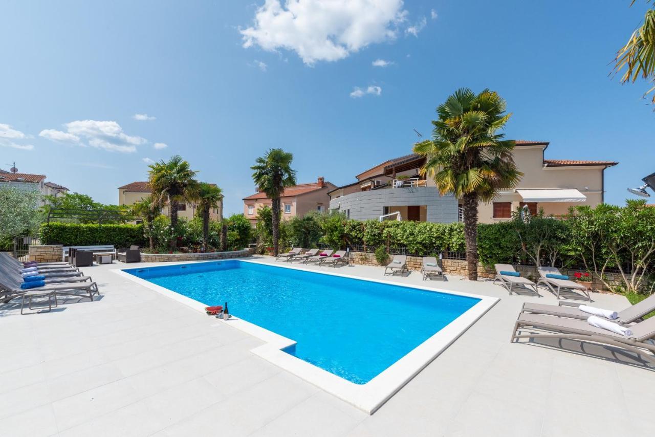 Villa Hope - Apartments With Shared Pool Poreč Dış mekan fotoğraf