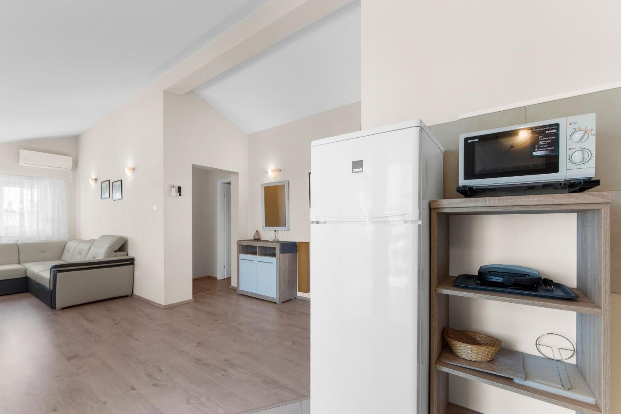 Villa Hope - Apartments With Shared Pool Poreč Oda fotoğraf