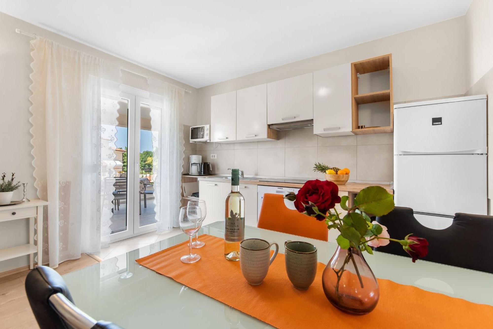 Villa Hope - Apartments With Shared Pool Poreč Oda fotoğraf