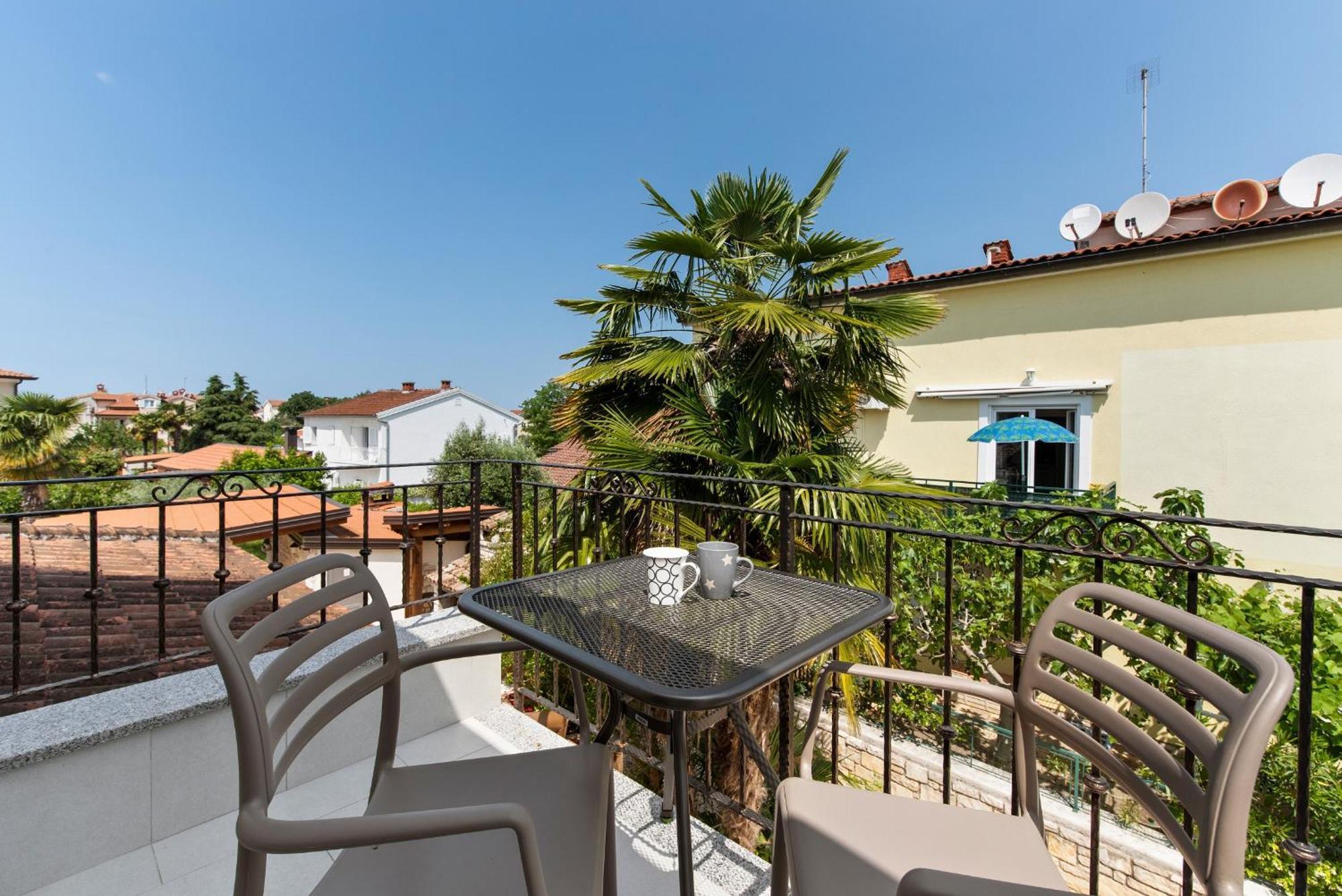 Villa Hope - Apartments With Shared Pool Poreč Oda fotoğraf